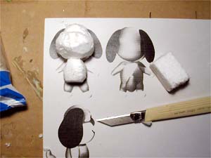発泡スチロールで芯を作成
